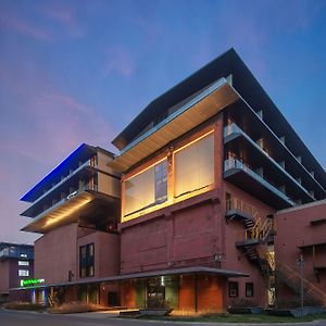 Holiday Inn Express Beijing Shijingshan Parkview By Ihg
